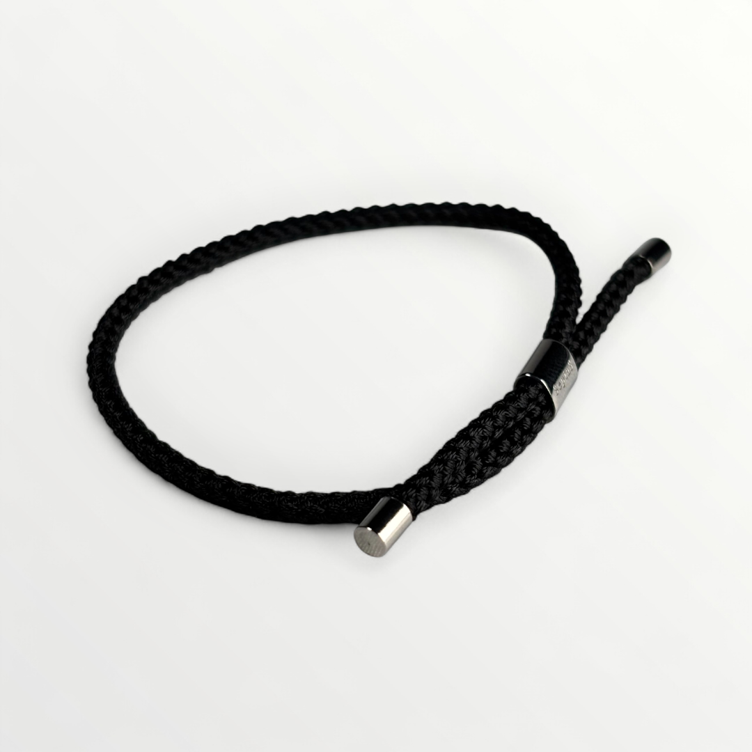 Linea | Onyx